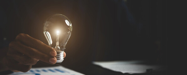 汽车变速箱油多少公里换一次-