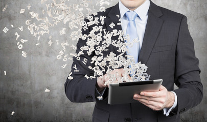 【到店实拍】比超跑还高回头率的豪华移动堡垒——林肯领航员